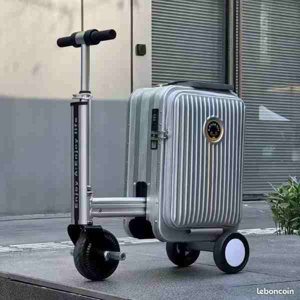Self-Propelled smart suitcase - Image 3